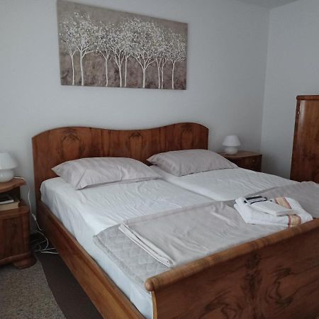 Walk Apartment Vukovar Luaran gambar